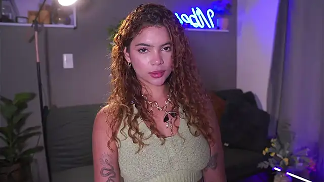 HannahEvanss online show from October 29, 2025, 6:20 pm