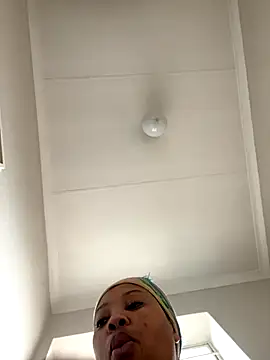 cherrybabe76 online show from September 10, 2025, 6:24 am