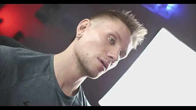 Snapshot of kevin-park chatting on December 3, 2024, 7:33 pm kevin-park online show from December 3, 2024, 7:33 pm