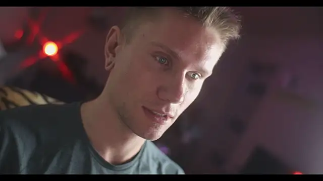 Snapshot of kevin-park chatting on December 6, 2024, 10:30 pm kevin-park online show from December 6, 2024, 10:30 pm