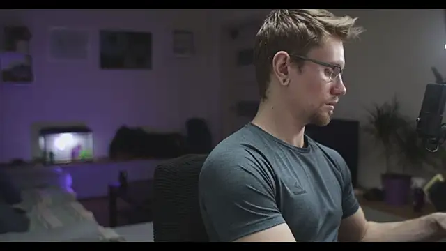 Snapshot of kevin-park chatting on January 28, 2025, 12:22 pm kevin-park online show from January 28, 2025, 12:22 pm