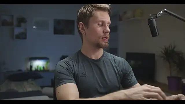 Snapshot of kevin-park chatting on February 3, 2025, 2:24 pm kevin-park online show from February 3, 2025, 2:24 pm