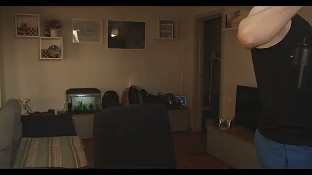 Snapshot of kevin-park chatting on February 8, 2025, 7:48 am kevin-park online show from February 8, 2025, 7:48 am