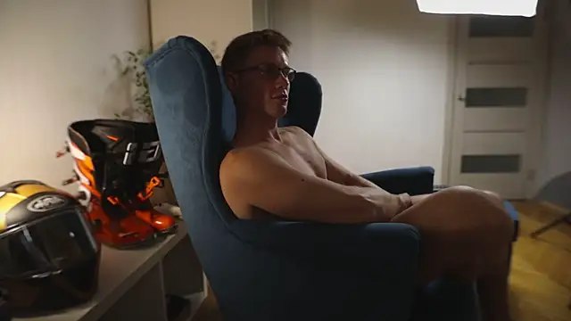 Snapshot of kevin-park chatting on October 10, 2025, 10:25 am kevin-park online show from October 10, 2025, 10:25 am