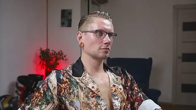 Snapshot of kevin-park chatting on October 13, 2025, 1:33 pm kevin-park online show from October 13, 2025, 1:33 pm