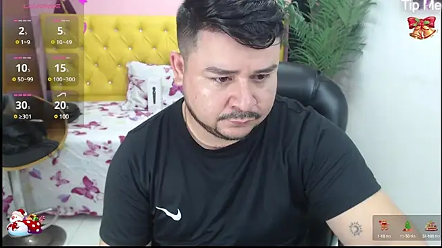 Snapshot of oso_dirty_ chatting on December 20, 2024, 5:40 pm oso dirty online show from December 20, 2024, 5:40 pm