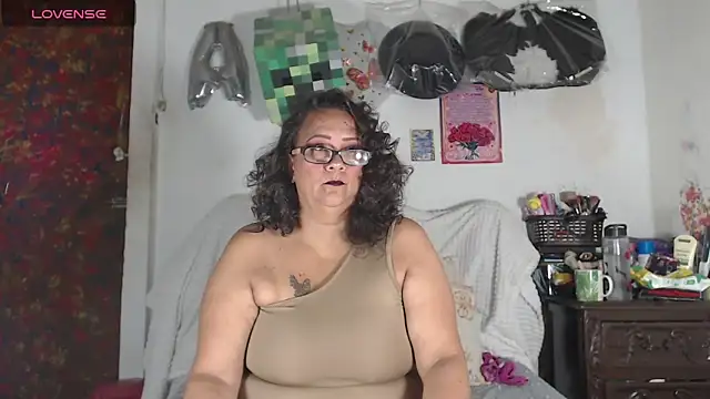 BiirdyDavis online show from October 29, 2025, 10:50 am