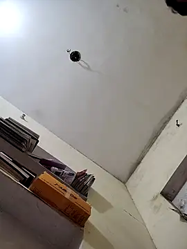 Snapshot of Ronykhatri chatting on November 4, 2025, 4:11 am Ronykhatri online show from November 4, 2025, 4:11 am