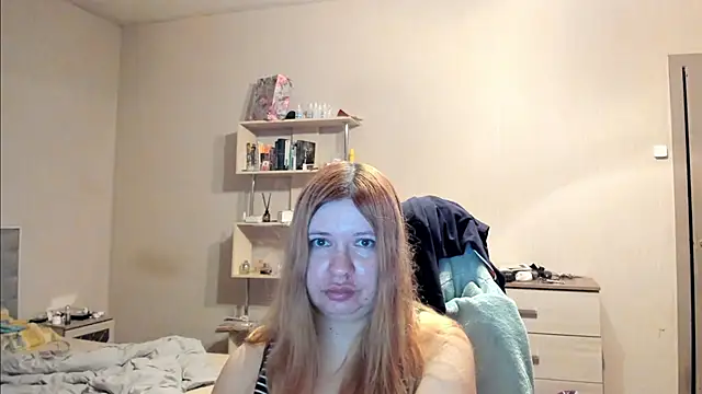 Snapshot of annabigasss chatting on September 15, 2025, 6:19 pm annabigasss online show from September 15, 2025, 6:19 pm