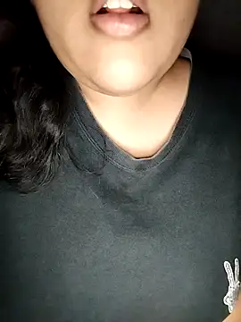 Snapshot of Annerae chatting on October 10, 2025, 4:39 pm Annerae online show from October 10, 2025, 4:39 pm