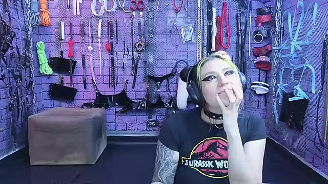 Snapshot of PANDORANEZZ chatting on January 27, 2025, 7:14 am PANDORANEZZ online show from January 27, 2025, 7:14 am