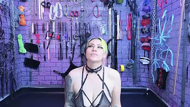 Snapshot of PANDORANEZZ chatting on February 3, 2025, 4:31 pm PANDORANEZZ online show from February 3, 2025, 4:31 pm