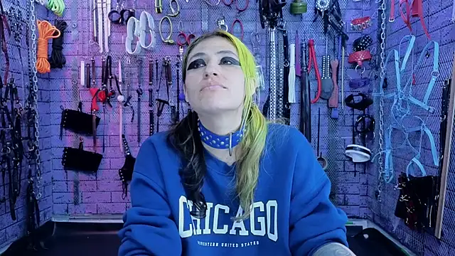 Snapshot of PANDORANEZZ chatting on March 19, 2025, 3:20 am PANDORANEZZ online show from March 19, 2025, 3:20 am