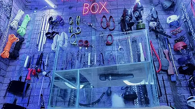 Snapshot of PANDORANEZZ chatting on March 20, 2025, 2:40 am PANDORANEZZ online show from March 20, 2025, 2:40 am