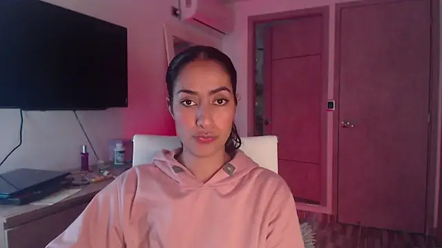 Brown skin11 online show from September 30, 2025, 9:09 pm