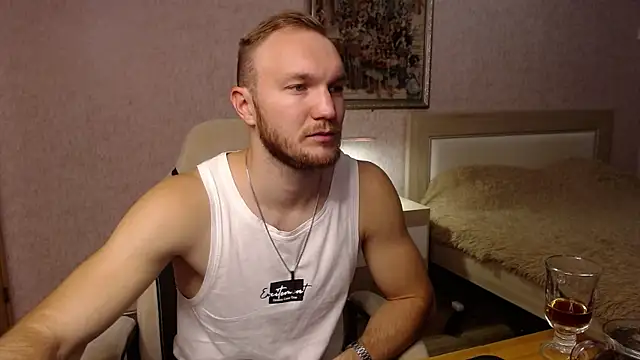 Snapshot of Toress1 chatting on October 25, 2025, 6:13 pm Toress1 online show from October 25, 2025, 6:13 pm