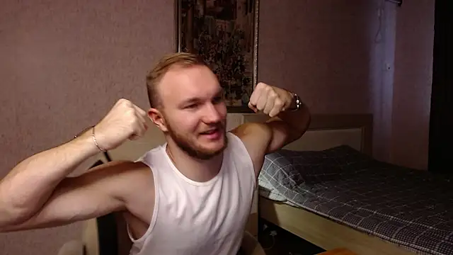 Snapshot of Toress1 chatting on December 2, 2025, 8:08 am Toress1 online show from December 2, 2025, 8:08 am