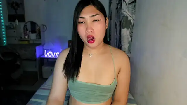 Snapshot of Miss_Deliciousness chatting on February 3, 2025, 3:59 pm Miss Deliciousness online show from February 3, 2025, 3:59 pm