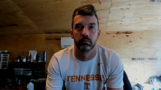 Snapshot of Kenny_Kyle chatting on March 3, 2025, 9:05 pm Kenny Kyle online show from March 3, 2025, 9:05 pm