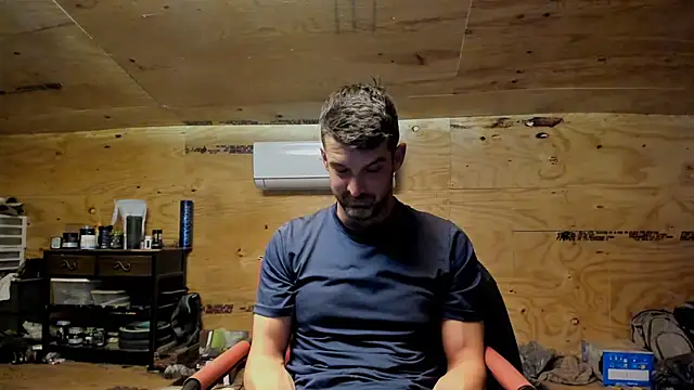 Snapshot of Kenny_Kyle chatting on March 8, 2025, 12:55 am Kenny Kyle online show from March 8, 2025, 12:55 am