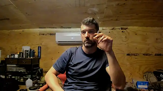 Snapshot of Kenny_Kyle chatting on March 12, 2025, 1:58 am Kenny Kyle online show from March 12, 2025, 1:58 am