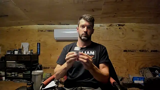 Snapshot of Kenny_Kyle chatting on March 19, 2025, 2:48 am Kenny Kyle online show from March 19, 2025, 2:48 am