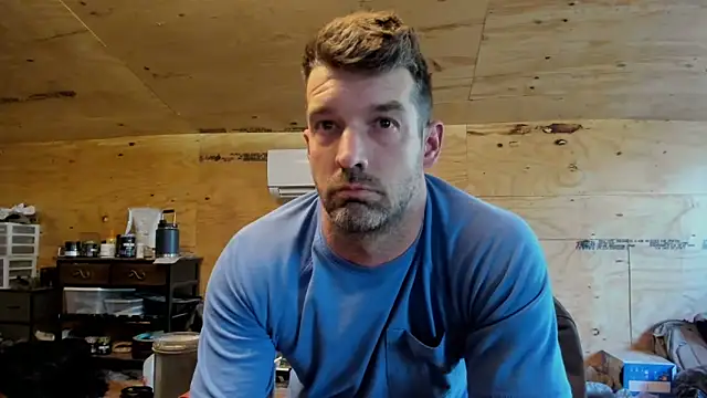 Snapshot of Kenny_Kyle chatting on March 21, 2025, 10:28 pm Kenny Kyle online show from March 21, 2025, 10:28 pm