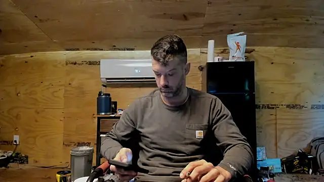 Snapshot of Kenny_Kyle chatting on September 9, 2025, 1:32 pm Kenny Kyle online show from September 9, 2025, 1:32 pm