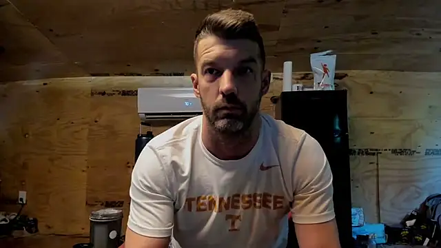 Snapshot of Kenny_Kyle chatting on September 11, 2025, 3:12 pm Kenny Kyle online show from September 11, 2025, 3:12 pm