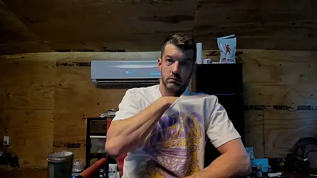 Snapshot of Kenny_Kyle chatting on September 13, 2025, 1:00 pm Kenny Kyle online show from September 13, 2025, 1:00 pm