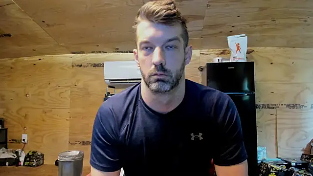 Snapshot of Kenny_Kyle chatting on September 26, 2025, 2:10 pm Kenny Kyle online show from September 26, 2025, 2:10 pm