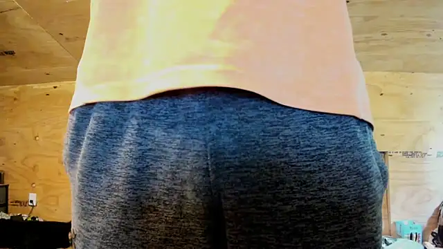 Snapshot of Kenny_Kyle chatting on October 8, 2025, 2:58 pm Kenny Kyle online show from October 8, 2025, 2:58 pm