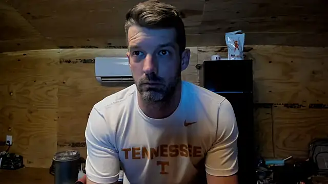 Snapshot of Kenny_Kyle chatting on October 12, 2025, 4:33 am Kenny Kyle online show from October 12, 2025, 4:33 am