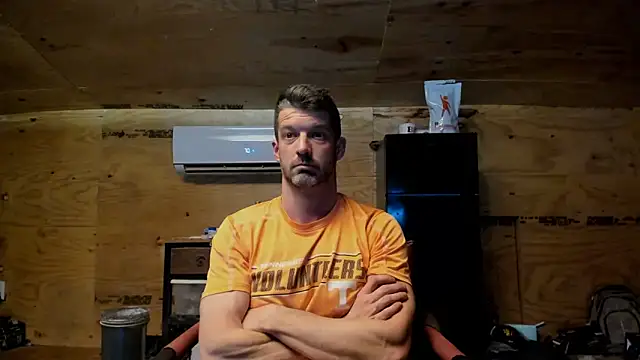 Snapshot of Kenny_Kyle chatting on October 15, 2025, 3:50 am Kenny Kyle online show from October 15, 2025, 3:50 am