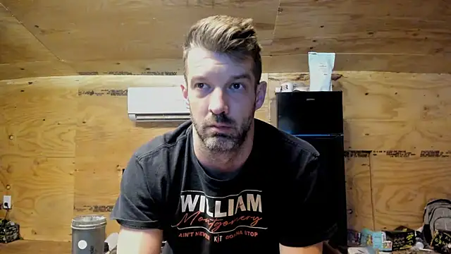 Snapshot of Kenny_Kyle chatting on November 4, 2025, 2:10 am Kenny Kyle online show from November 4, 2025, 2:10 am