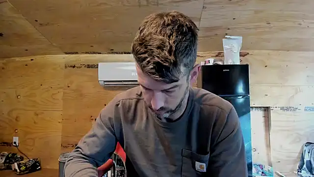 Snapshot of Kenny_Kyle chatting on November 5, 2025, 2:28 pm Kenny Kyle online show from November 5, 2025, 2:28 pm