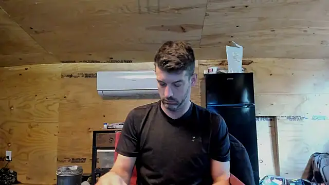 Snapshot of Kenny_Kyle chatting on November 9, 2025, 3:10 pm Kenny Kyle online show from November 9, 2025, 3:10 pm