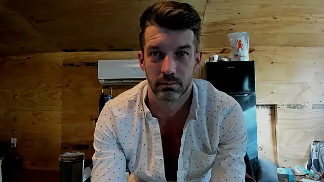 Snapshot of Kenny_Kyle chatting on November 11, 2025, 2:28 pm Kenny Kyle online show from November 11, 2025, 2:28 pm