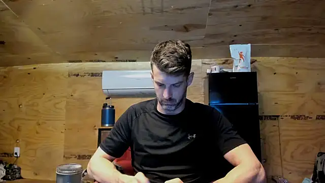 Snapshot of Kenny_Kyle chatting on November 26, 2025, 1:50 am Kenny Kyle online show from November 26, 2025, 1:50 am