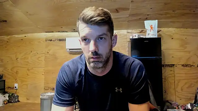 Snapshot of Kenny_Kyle chatting on November 28, 2025, 3:31 am Kenny Kyle online show from November 28, 2025, 3:31 am