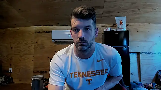 Snapshot of Kenny_Kyle chatting on November 28, 2025, 5:59 pm Kenny Kyle online show from November 28, 2025, 5:59 pm