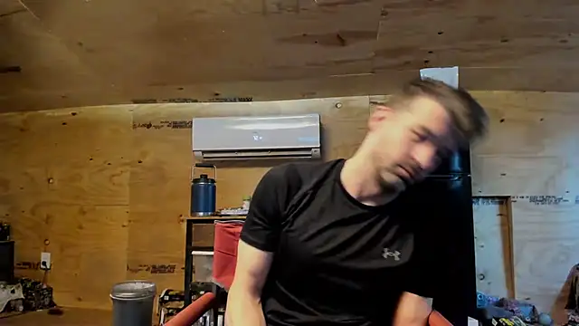 Snapshot of Kenny_Kyle chatting on December 5, 2025, 3:09 pm Kenny Kyle online show from December 5, 2025, 3:09 pm