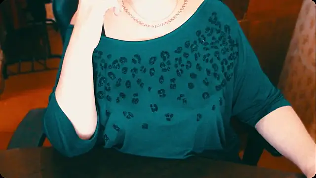 AlisaHot55 online show from December 10, 2024, 4:06 pm