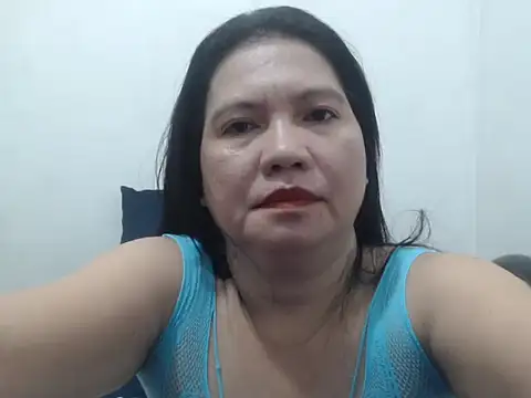 Snapshot of stacie_iris chatting on October 3, 2025, 1:35 am stacie iris online show from October 3, 2025, 1:35 am