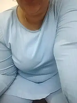 Preet Kaur 69 online show from December 4, 2024, 9:02 pm