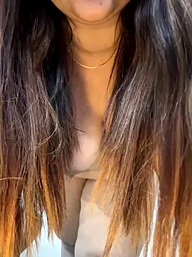 Preet Kaur 69 online show from December 6, 2024, 9:02 pm