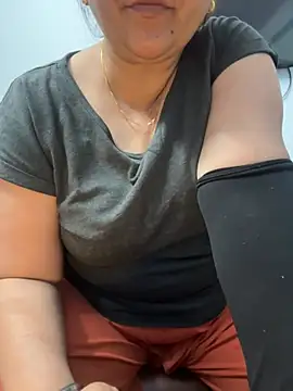 Preet Kaur 69 online show from December 26, 2024, 6:33 pm