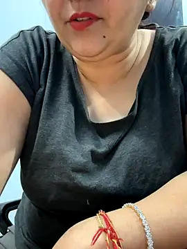 Preet Kaur 69 online show from October 28, 2025, 3:21 am