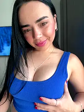 Snapshot of GeorginaJones chatting on October 4, 2025, 10:08 pm GeorginaJones online show from October 4, 2025, 10:08 pm