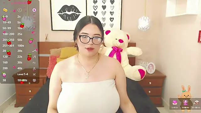 Snapshot of miss_linda_ chatting on January 22, 2025, 7:34 pm miss linda online show from January 22, 2025, 7:34 pm